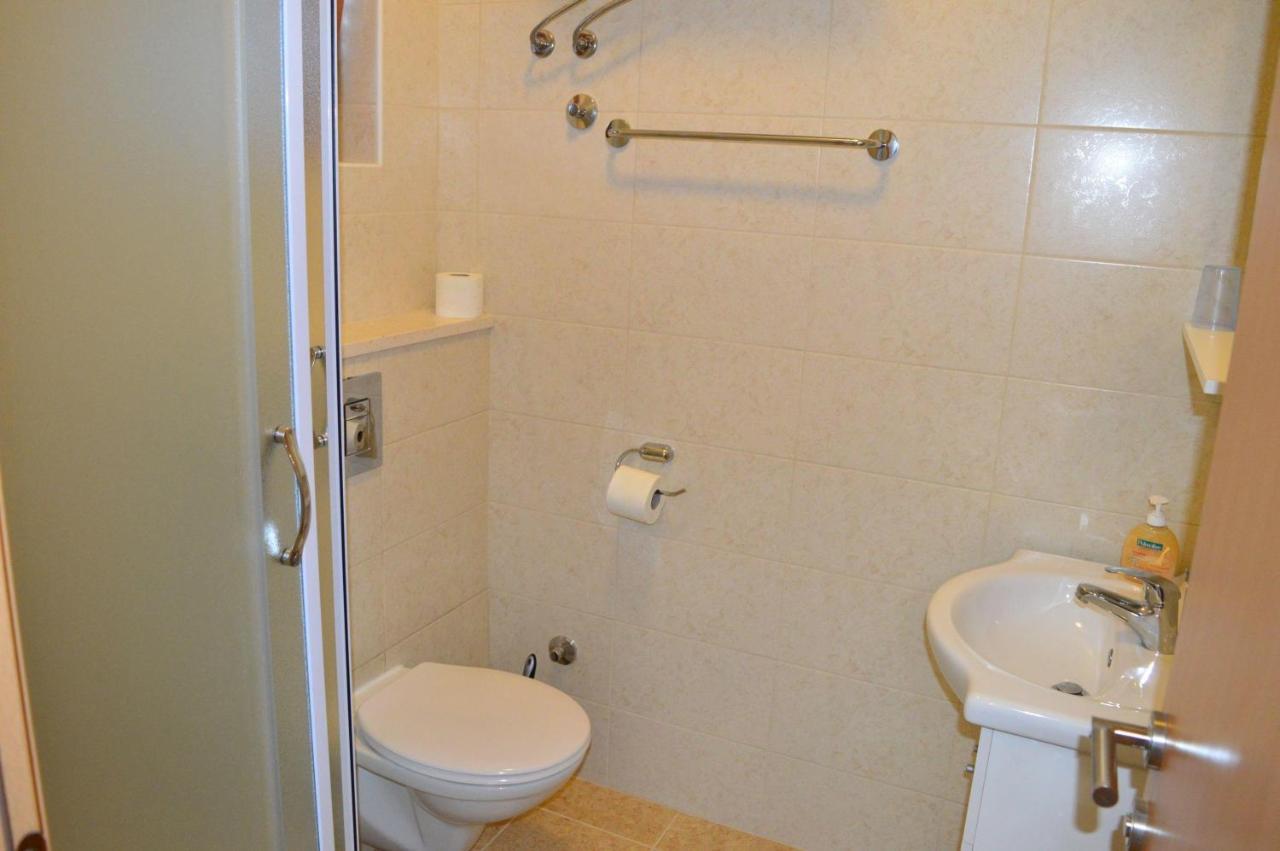 Apartments Vilim Tisno Εξωτερικό φωτογραφία
