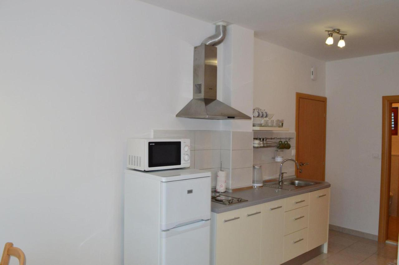 Apartments Vilim Tisno Εξωτερικό φωτογραφία