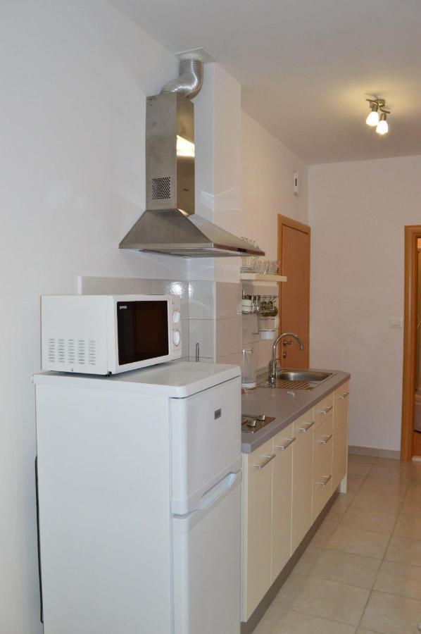 Apartments Vilim Tisno Εξωτερικό φωτογραφία